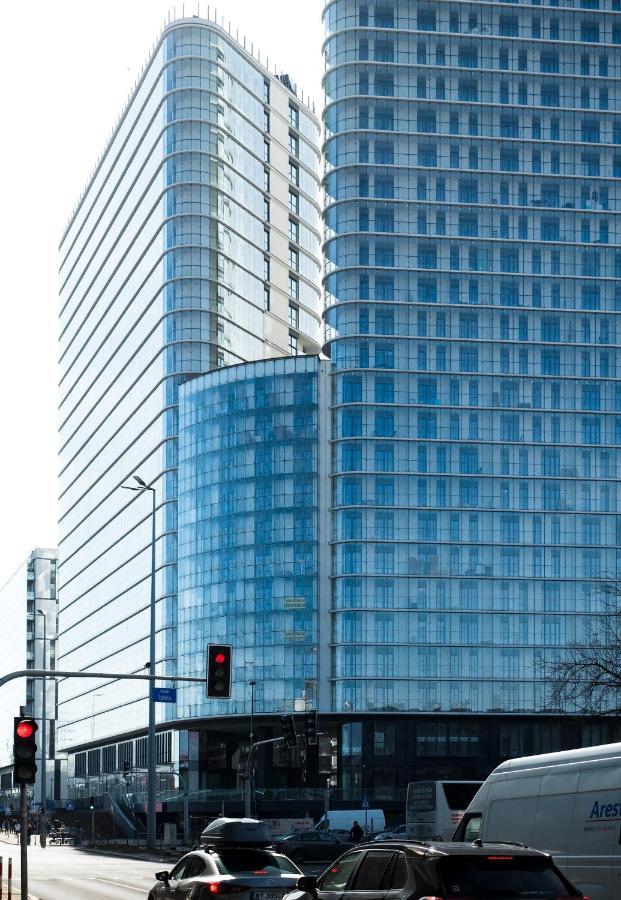 Kasprzaka 29 Wola Tower Expo By Perfect Apart وارسو المظهر الخارجي الصورة
